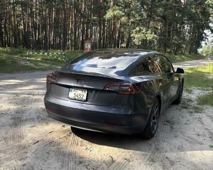 Серый Тесла Модель 3, объемом двигателя 0 л и пробегом 125 тыс. км за 17000 $, фото 14 на Automoto.ua