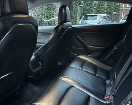 Сірий Тесла Модель 3, об'ємом двигуна 0 л та пробігом 67 тис. км за 20100 $, фото 17 на Automoto.ua