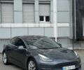 Серый Тесла Модель 3, объемом двигателя 0 л и пробегом 230 тыс. км за 13000 $, фото 2 на Automoto.ua