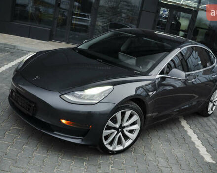 Сірий Тесла Модель 3, об'ємом двигуна 0 л та пробігом 150 тис. км за 19000 $, фото 2 на Automoto.ua