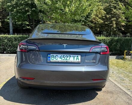 Сірий Тесла Модель 3, об'ємом двигуна 0 л та пробігом 89 тис. км за 17989 $, фото 5 на Automoto.ua
