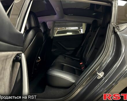 Сірий Тесла Модель 3, об'ємом двигуна 0.21 л та пробігом 76 тис. км за 19900 $, фото 8 на Automoto.ua