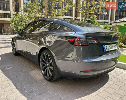 Серый Тесла Модель 3, объемом двигателя 0 л и пробегом 90 тыс. км за 17600 $, фото 7 на Automoto.ua