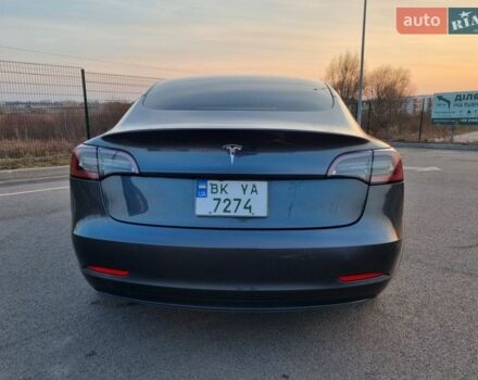 Серый Тесла Модель 3, объемом двигателя 0 л и пробегом 128 тыс. км за 16500 $, фото 9 на Automoto.ua