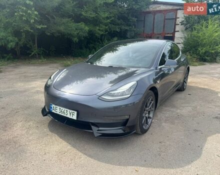 Сірий Тесла Модель 3, об'ємом двигуна 0 л та пробігом 190 тис. км за 15500 $, фото 4 на Automoto.ua