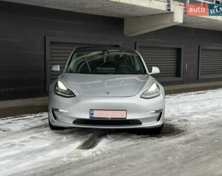 Серый Тесла Модель 3, объемом двигателя 0 л и пробегом 84 тыс. км за 19300 $, фото 6 на Automoto.ua