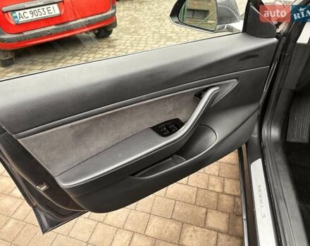 Сірий Тесла Модель 3, об'ємом двигуна 0 л та пробігом 224 тис. км за 13800 $, фото 33 на Automoto.ua