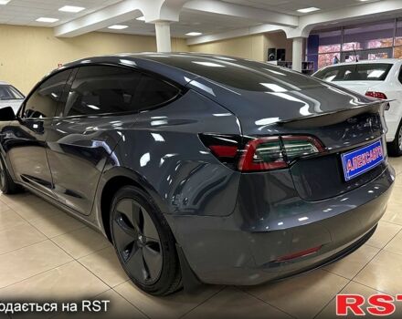 Сірий Тесла Модель 3, об'ємом двигуна 0.21 л та пробігом 76 тис. км за 19900 $, фото 3 на Automoto.ua
