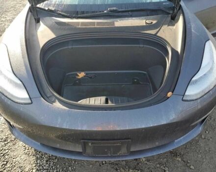 Сірий Тесла Модель 3, об'ємом двигуна 0 л та пробігом 122 тис. км за 3000 $, фото 10 на Automoto.ua