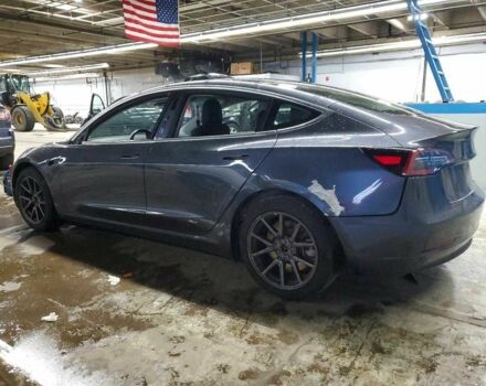 Серый Тесла Модель 3, объемом двигателя 0 л и пробегом 80 тыс. км за 3000 $, фото 1 на Automoto.ua