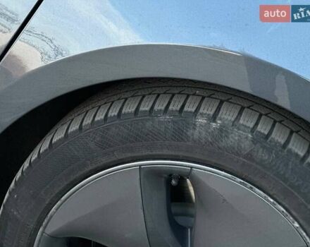 Серый Тесла Модель 3, объемом двигателя 0 л и пробегом 118 тыс. км за 15000 $, фото 8 на Automoto.ua