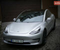 Серый Тесла Модель 3, объемом двигателя 0 л и пробегом 119 тыс. км за 18300 $, фото 2 на Automoto.ua