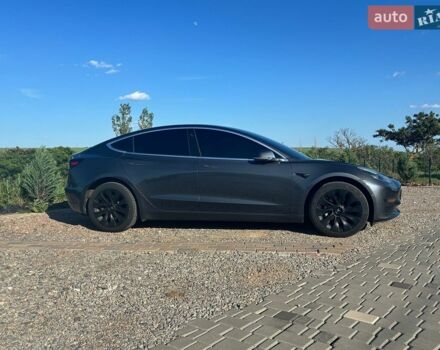 Серый Тесла Модель 3, объемом двигателя 0 л и пробегом 144 тыс. км за 15700 $, фото 11 на Automoto.ua