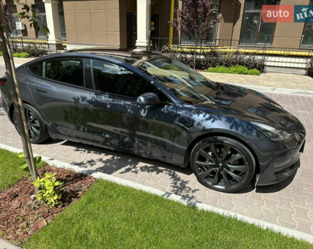 Серый Тесла Модель 3, объемом двигателя 0 л и пробегом 90 тыс. км за 17600 $, фото 24 на Automoto.ua