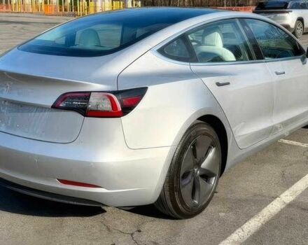 Серый Тесла Модель 3, объемом двигателя 0 л и пробегом 35 тыс. км за 5100 $, фото 3 на Automoto.ua