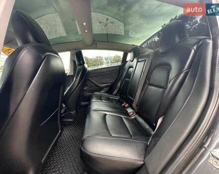 Сірий Тесла Модель 3, об'ємом двигуна 0 л та пробігом 34 тис. км за 9500 $, фото 11 на Automoto.ua