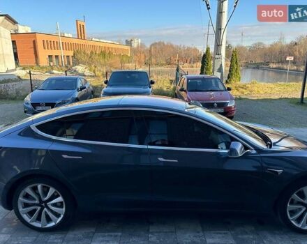 Сірий Тесла Модель 3, об'ємом двигуна 0 л та пробігом 186 тис. км за 16999 $, фото 9 на Automoto.ua