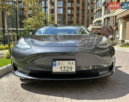 Серый Тесла Модель 3, объемом двигателя 0 л и пробегом 90 тыс. км за 17600 $, фото 13 на Automoto.ua