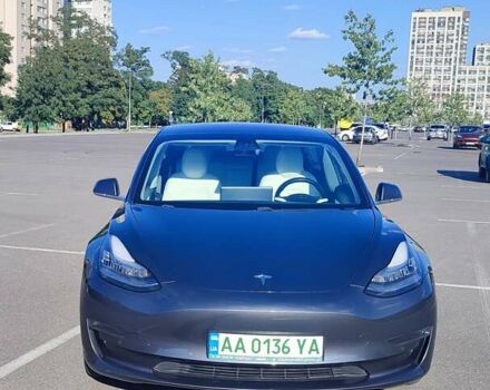 Серый Тесла Модель 3, объемом двигателя 0 л и пробегом 62 тыс. км за 16900 $, фото 7 на Automoto.ua