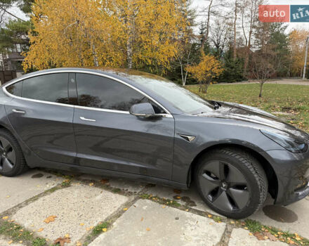 Сірий Тесла Модель 3, об'ємом двигуна 0 л та пробігом 105 тис. км за 17750 $, фото 3 на Automoto.ua
