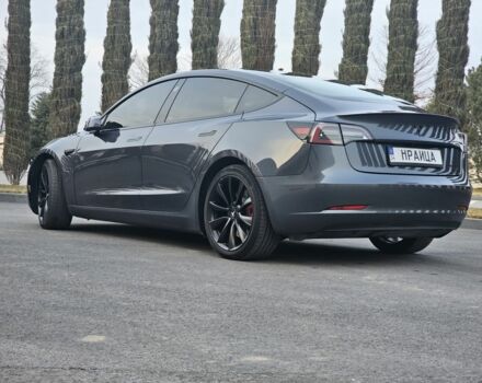 Сірий Тесла Модель 3, об'ємом двигуна 0 л та пробігом 95 тис. км за 23000 $, фото 7 на Automoto.ua