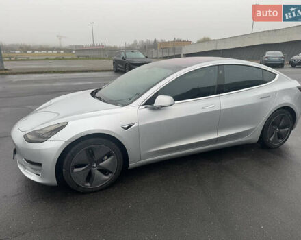 Сірий Тесла Модель 3, об'ємом двигуна 0 л та пробігом 163 тис. км за 16400 $, фото 1 на Automoto.ua