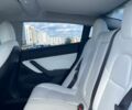 Серый Тесла Модель 3, объемом двигателя 0 л и пробегом 130 тыс. км за 17900 $, фото 25 на Automoto.ua