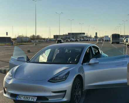 Серый Тесла Модель 3, объемом двигателя 0 л и пробегом 71 тыс. км за 17400 $, фото 8 на Automoto.ua
