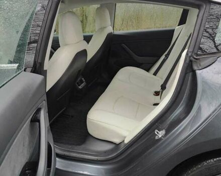 Серый Тесла Модель 3, объемом двигателя 0 л и пробегом 144 тыс. км за 16500 $, фото 41 на Automoto.ua