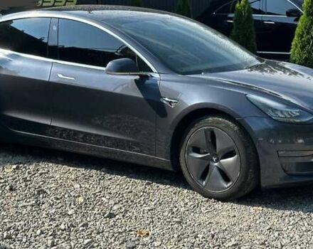 Тесла Модель 3 2019 у Вінниці на Automoto.ua Сірий Тесла Модель 3, об'ємом двигуна 0 л та пробігом 200 тис. км за 15999 $, фото 6 на Automoto.ua