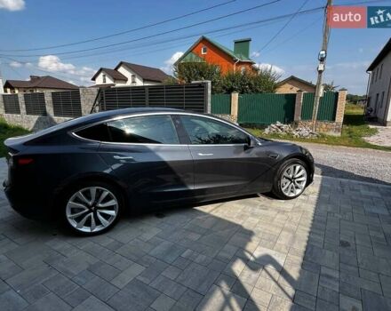 Серый Тесла Модель 3, объемом двигателя 0 л и пробегом 88 тыс. км за 17700 $, фото 10 на Automoto.ua