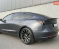 Серый Тесла Модель 3, объемом двигателя 0 л и пробегом 90 тыс. км за 27800 $, фото 3 на Automoto.ua