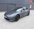 Серый Тесла Модель 3, объемом двигателя 0 л и пробегом 99 тыс. км за 17500 $, фото 2 на Automoto.ua