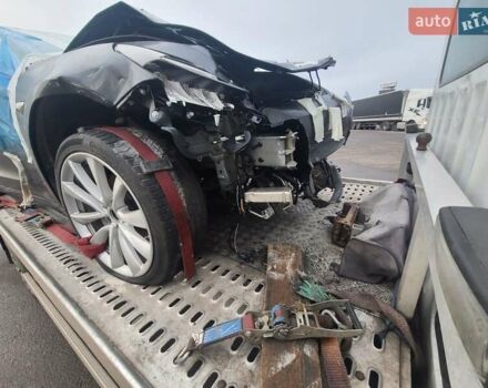 Серый Тесла Модель 3, объемом двигателя 0 л и пробегом 105 тыс. км за 8750 $, фото 13 на Automoto.ua