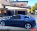 Серый Тесла Модель 3, объемом двигателя 0 л и пробегом 180 тыс. км за 18500 $, фото 1 на Automoto.ua
