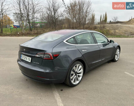 Сірий Тесла Модель 3, об'ємом двигуна 0 л та пробігом 110 тис. км за 20000 $, фото 3 на Automoto.ua