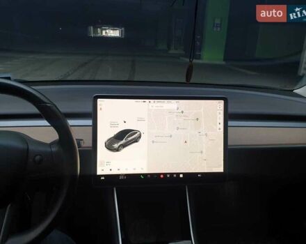 Серый Тесла Модель 3, объемом двигателя 0 л и пробегом 70 тыс. км за 18500 $, фото 29 на Automoto.ua