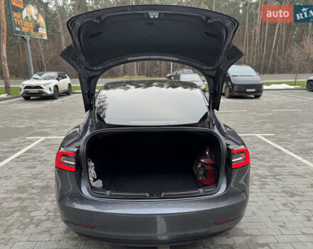 Сірий Тесла Модель 3, об'ємом двигуна 0 л та пробігом 62 тис. км за 17400 $, фото 19 на Automoto.ua