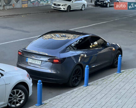 Сірий Тесла Модель 3, об'ємом двигуна 0 л та пробігом 136 тис. км за 14999 $, фото 7 на Automoto.ua