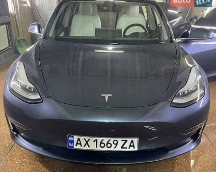 Сірий Тесла Модель 3, об'ємом двигуна 0 л та пробігом 39 тис. км за 24600 $, фото 1 на Automoto.ua