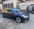 Серый Тесла Модель 3, объемом двигателя 0 л и пробегом 180 тыс. км за 18570 $, фото 5 на Automoto.ua