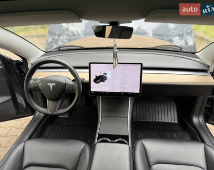 Серый Тесла Модель 3, объемом двигателя 0 л и пробегом 108 тыс. км за 18800 $, фото 22 на Automoto.ua