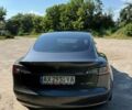 Серый Тесла Модель 3, объемом двигателя 0 л и пробегом 130 тыс. км за 20000 $, фото 3 на Automoto.ua
