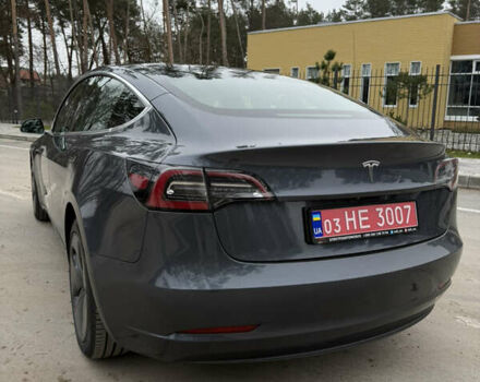 Серый Тесла Модель 3, объемом двигателя 0 л и пробегом 135 тыс. км за 16999 $, фото 28 на Automoto.ua
