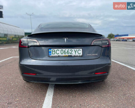 Сірий Тесла Модель 3, об'ємом двигуна 0 л та пробігом 49 тис. км за 21800 $, фото 4 на Automoto.ua