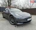Серый Тесла Модель 3, объемом двигателя 0 л и пробегом 89 тыс. км за 18500 $, фото 1 на Automoto.ua