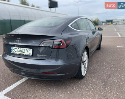 Сірий Тесла Модель 3, об'ємом двигуна 0 л та пробігом 52 тис. км за 19999 $, фото 5 на Automoto.ua