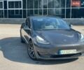 Серый Тесла Модель 3, объемом двигателя 0 л и пробегом 180 тыс. км за 14700 $, фото 2 на Automoto.ua