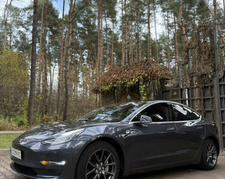 Серый Тесла Модель 3, объемом двигателя 0 л и пробегом 108 тыс. км за 18800 $, фото 6 на Automoto.ua