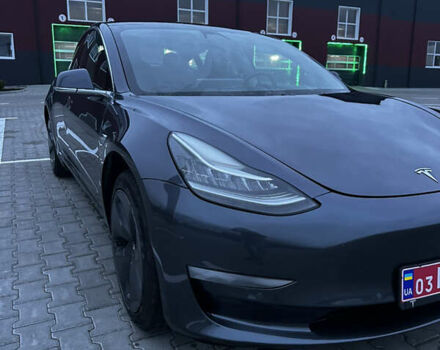 Серый Тесла Модель 3, объемом двигателя 0 л и пробегом 217 тыс. км за 14999 $, фото 8 на Automoto.ua